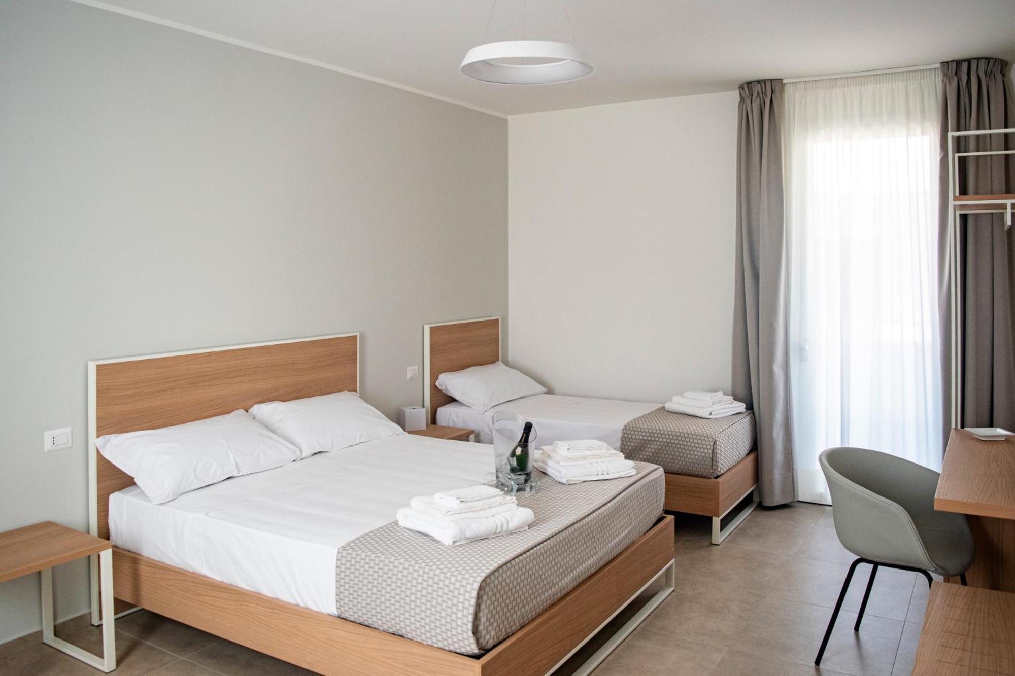 Ferrari Rooms & Apartments Porto Cesareo Exterior foto